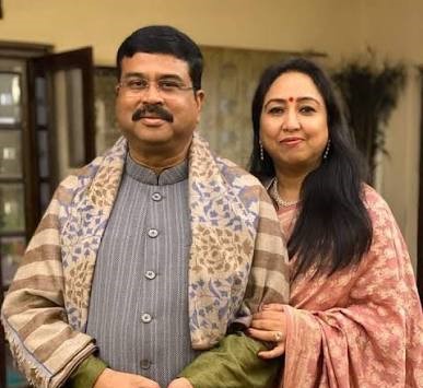 ମୃଦୁଳାଙ୍କୁ ମୁଖ୍ୟମନ୍ତ୍ରୀ କରାଇବେ ଧର୍ମେନ୍ଦ୍ର! ଓଡ଼ିଶା ରାଜନୀତିରେ ବଢୁଛି ଚର୍ଚ୍ଚା